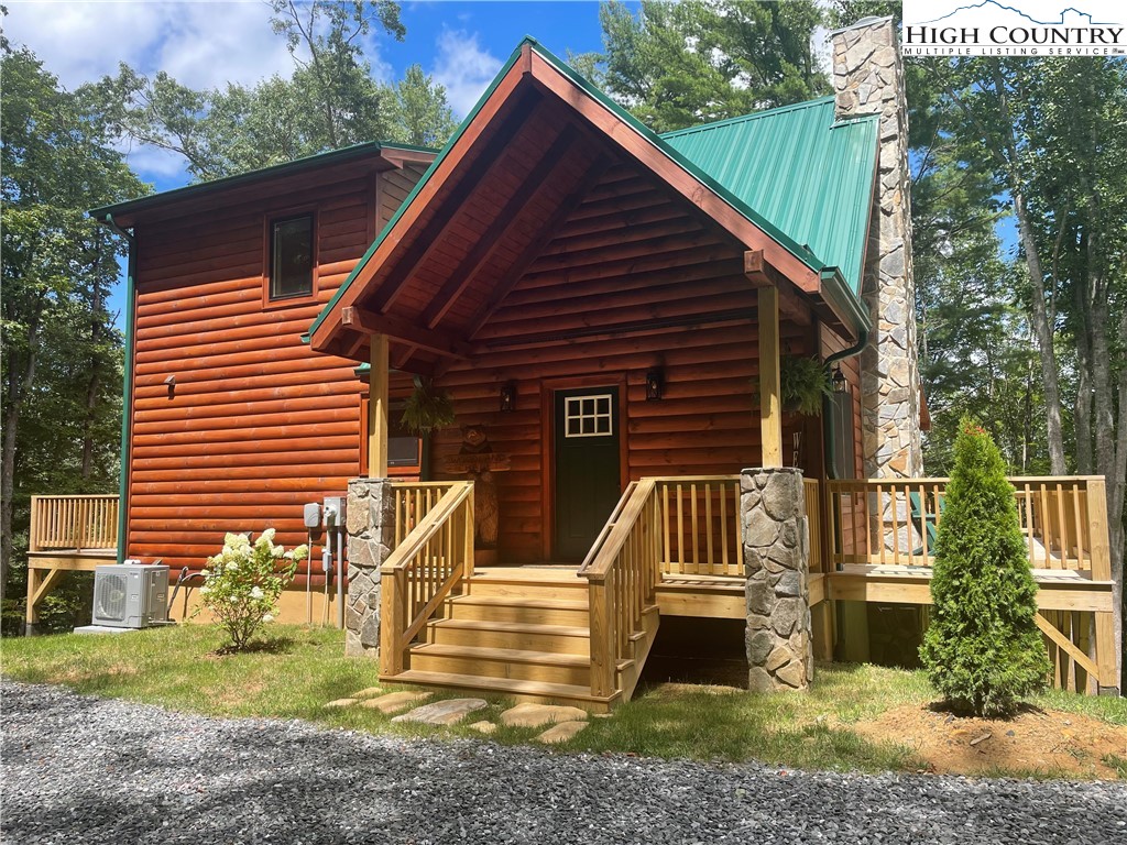 951 Woodland Shores Drive