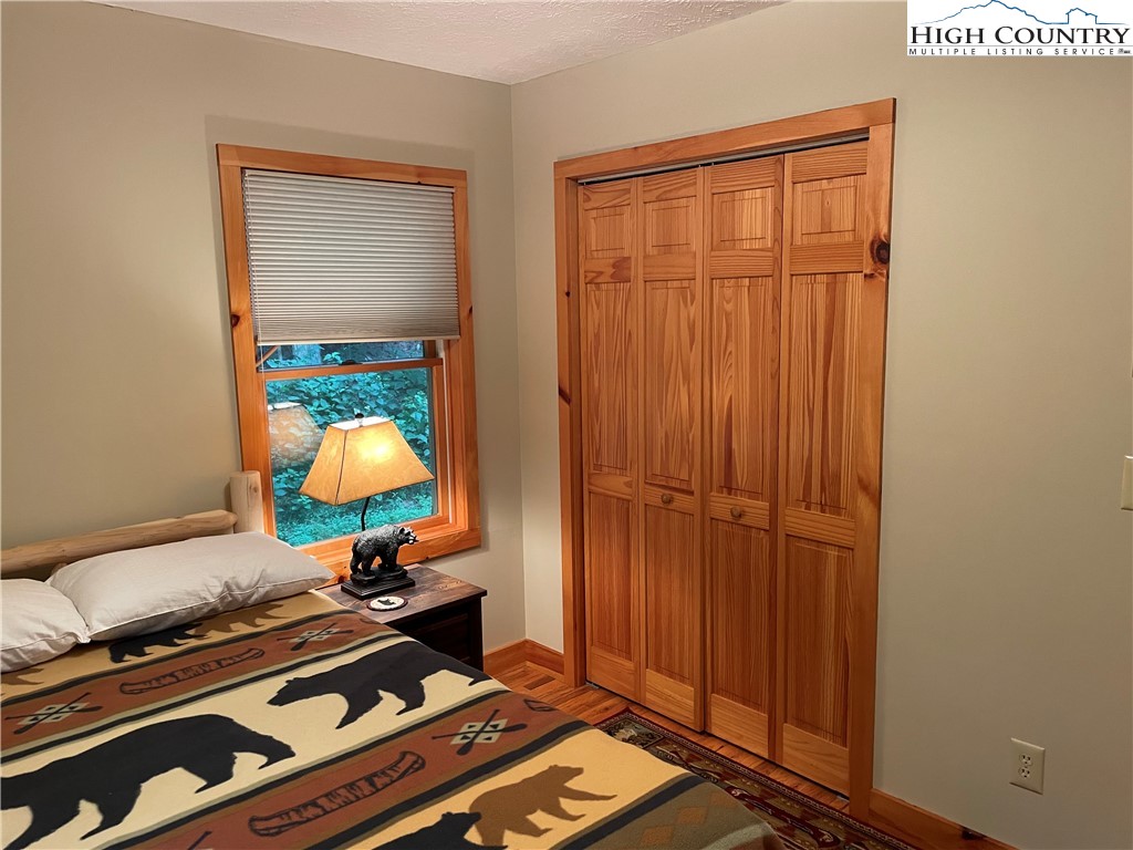 455 Foxs Gold Mine Road