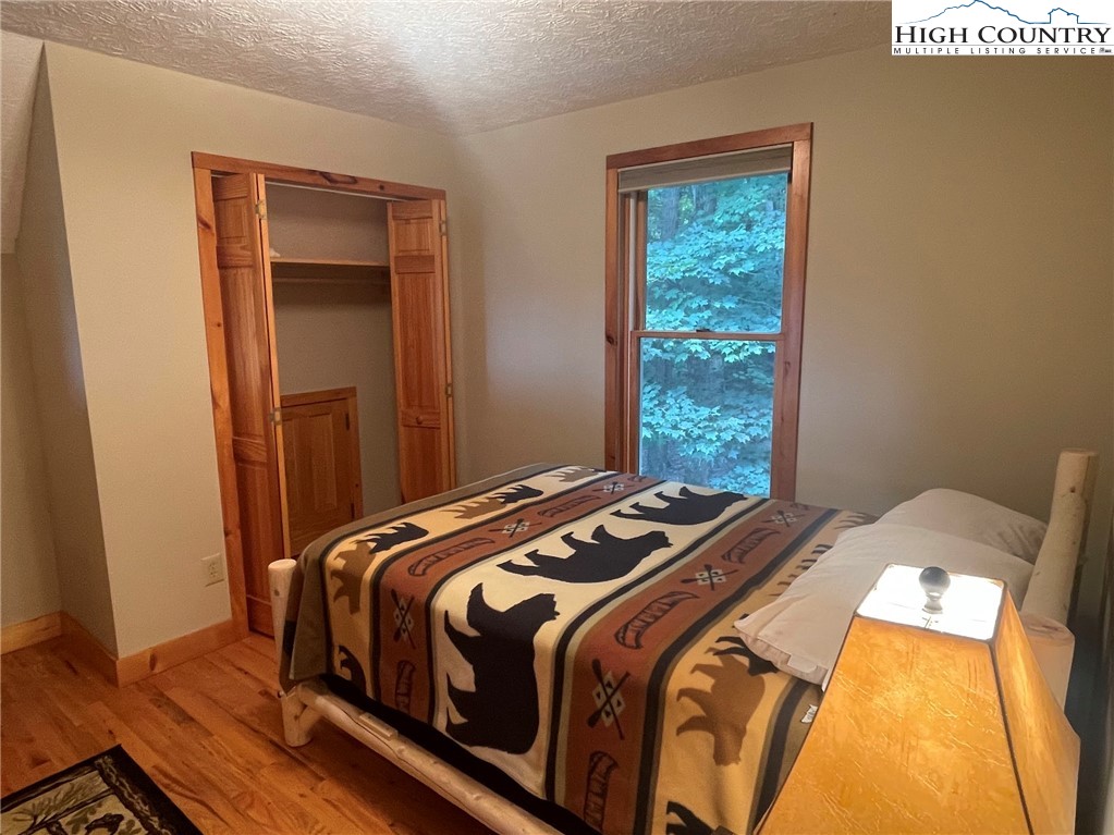 455 Foxs Gold Mine Road