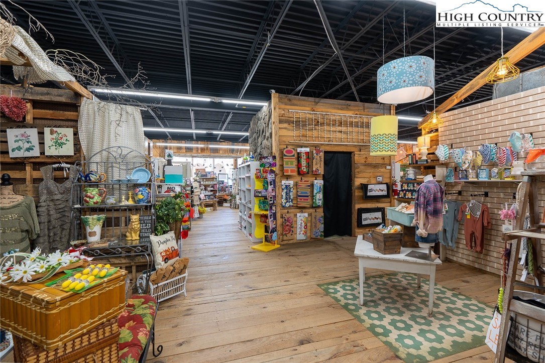 204 S Jefferson Avenue