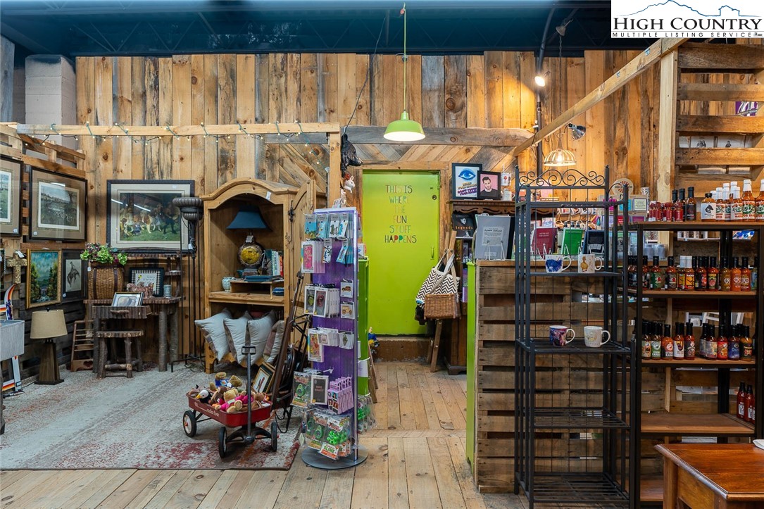 204 S Jefferson Avenue