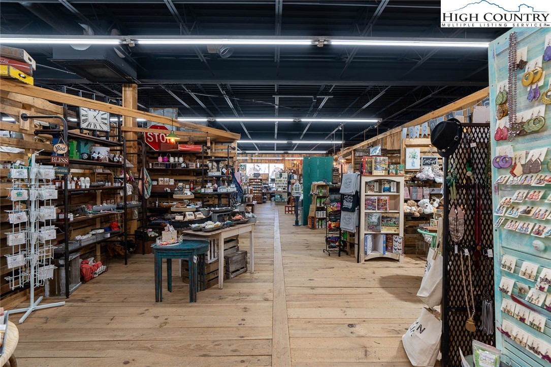 204 S Jefferson Avenue