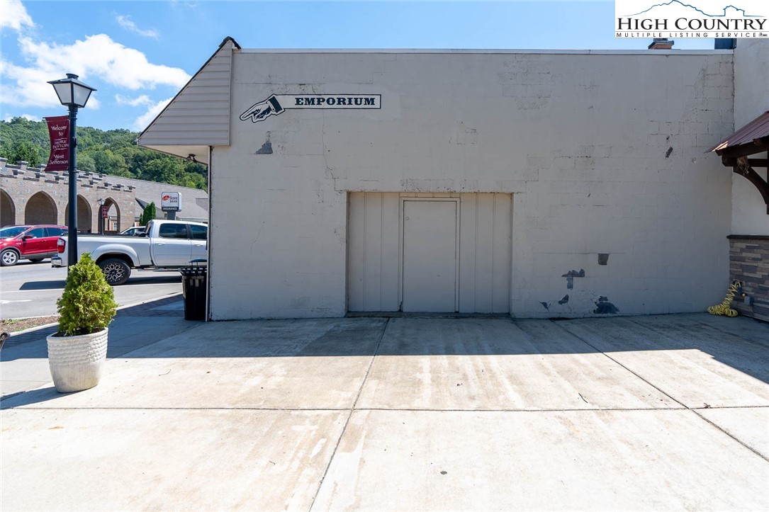 204 S Jefferson Avenue