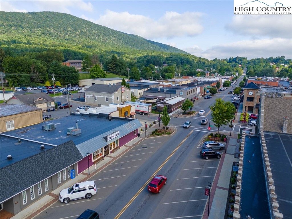 204 S Jefferson Avenue