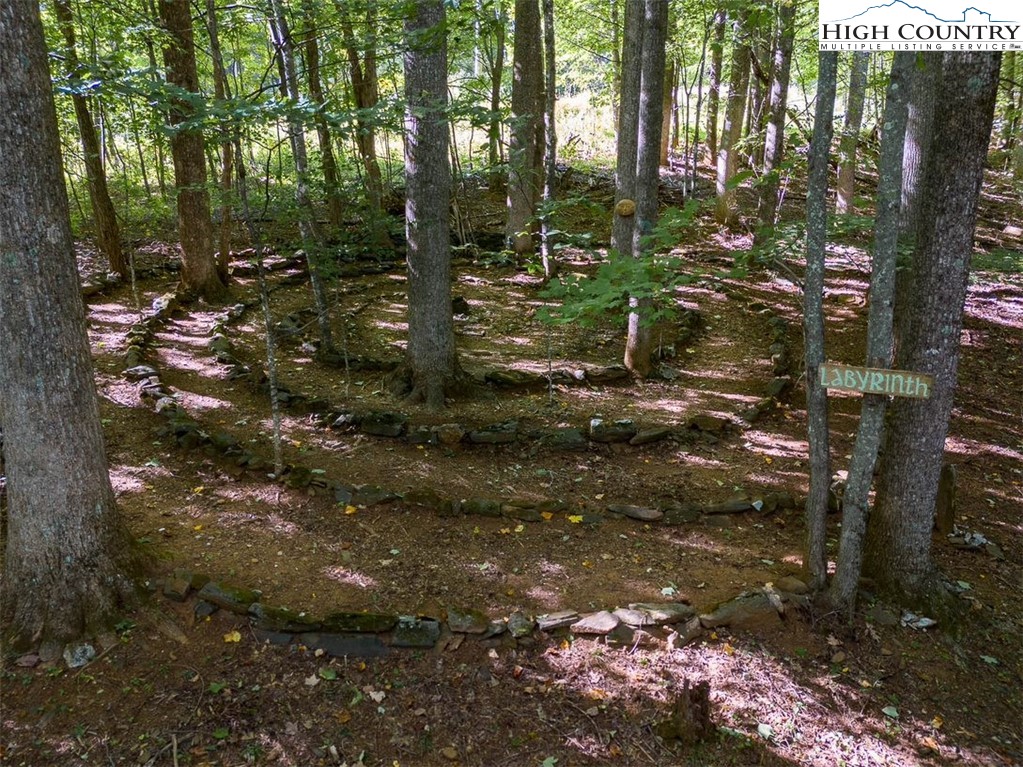 1404 Laurel Creek Ext Road