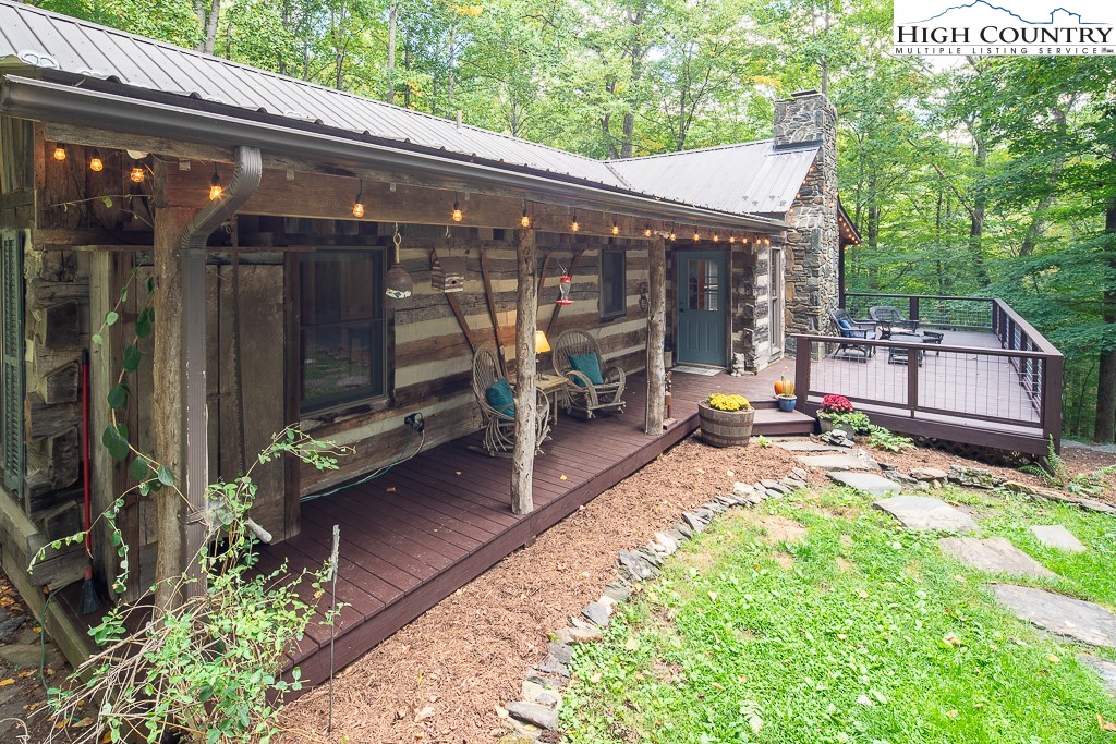 1404 Laurel Creek Ext Road