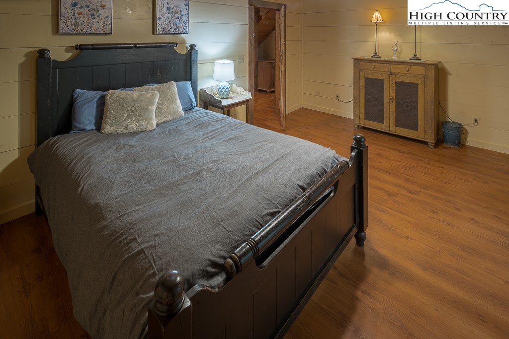 1404 Laurel Creek Ext Road