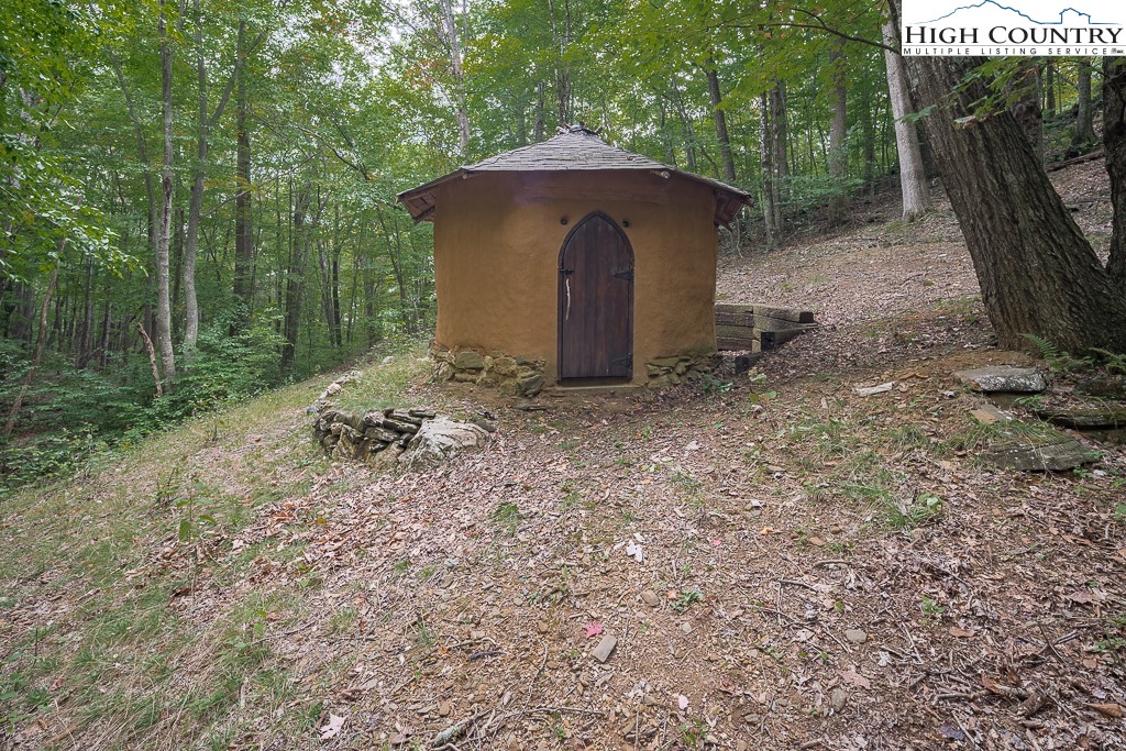 1404 Laurel Creek Ext Road