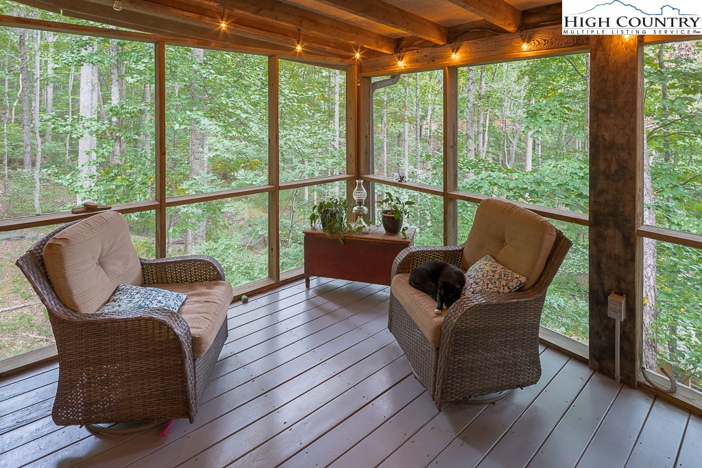 1404 Laurel Creek Ext Road