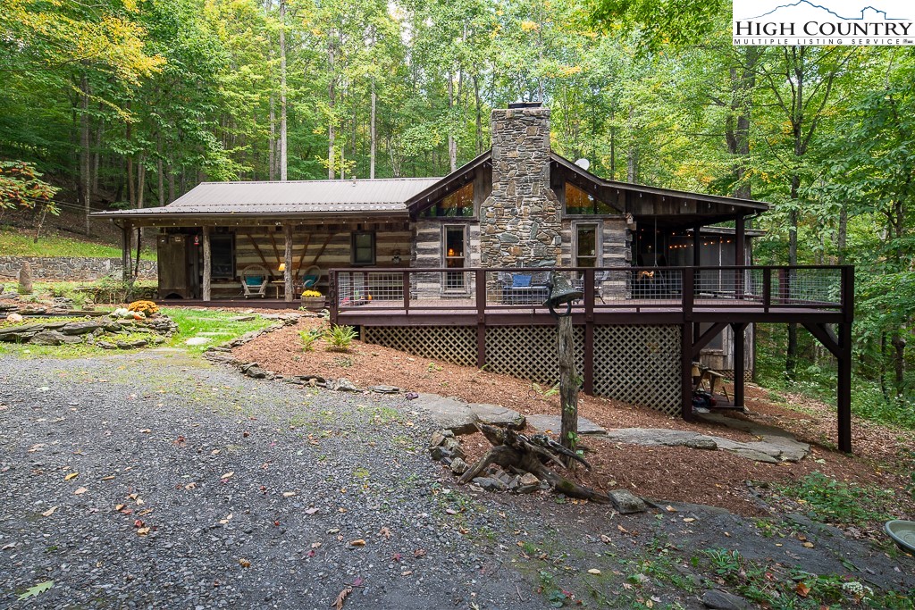 1404 Laurel Creek Ext Road