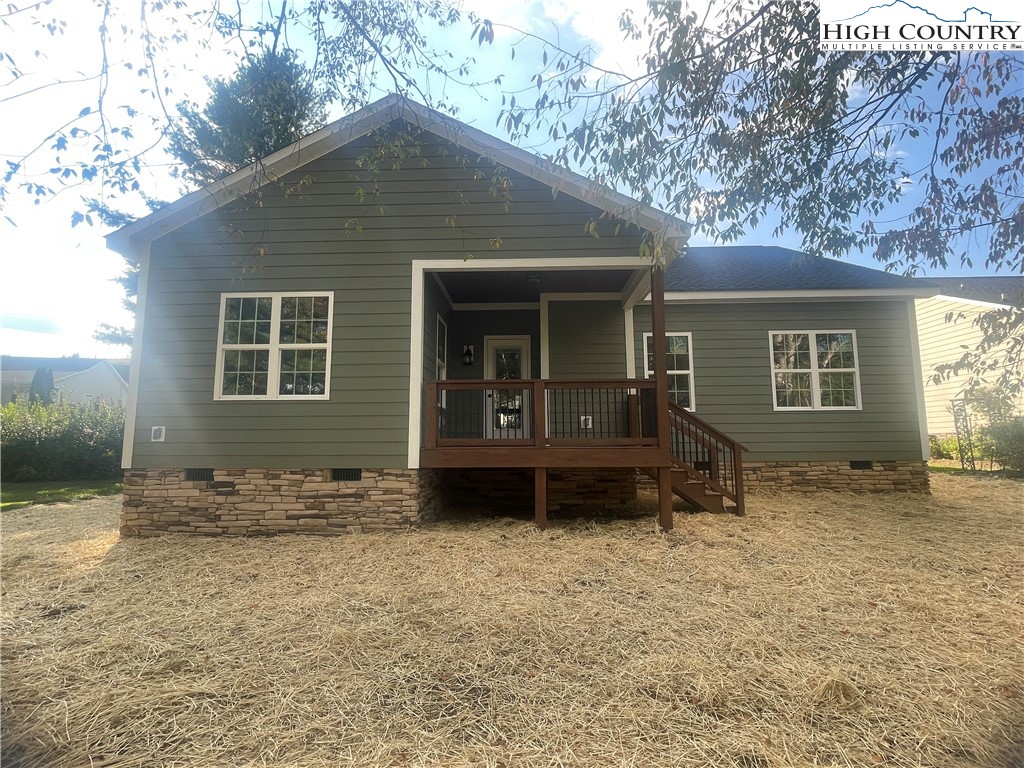 291 W Evergreen Street