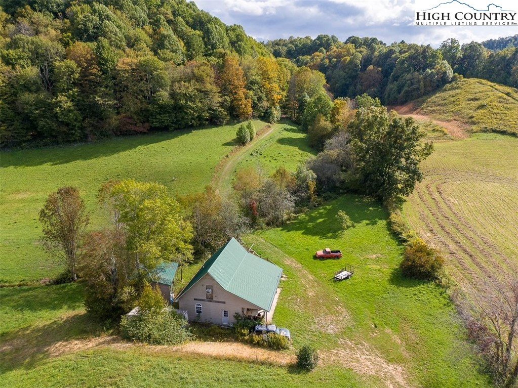 1946 River Breeze Drive