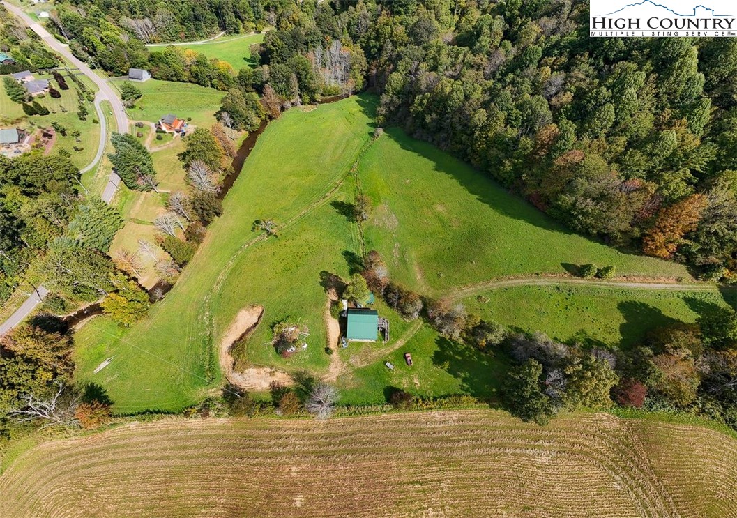 1946 River Breeze Drive