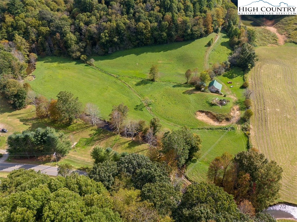 1946 River Breeze Drive