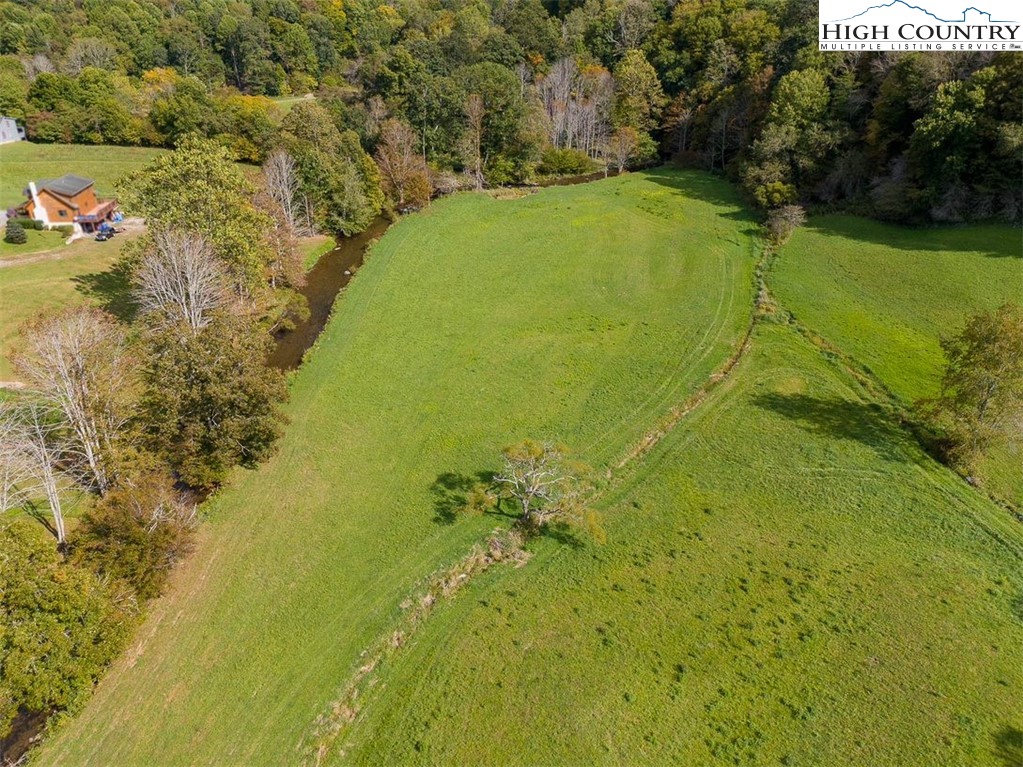 1946 River Breeze Drive