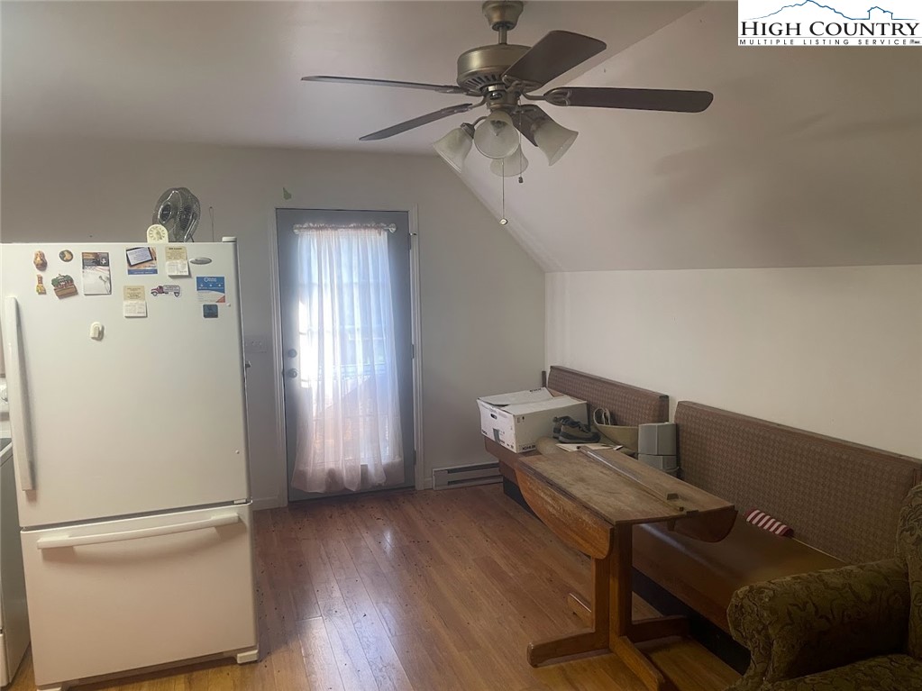 1946 River Breeze Drive