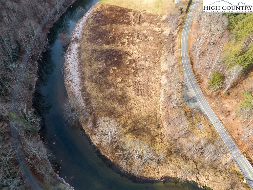 1430 W Deep Ford Road