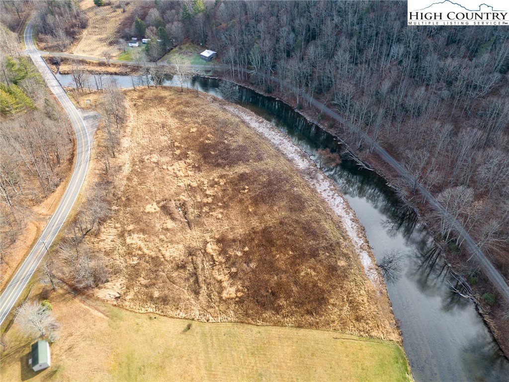 1430 W Deep Ford Road