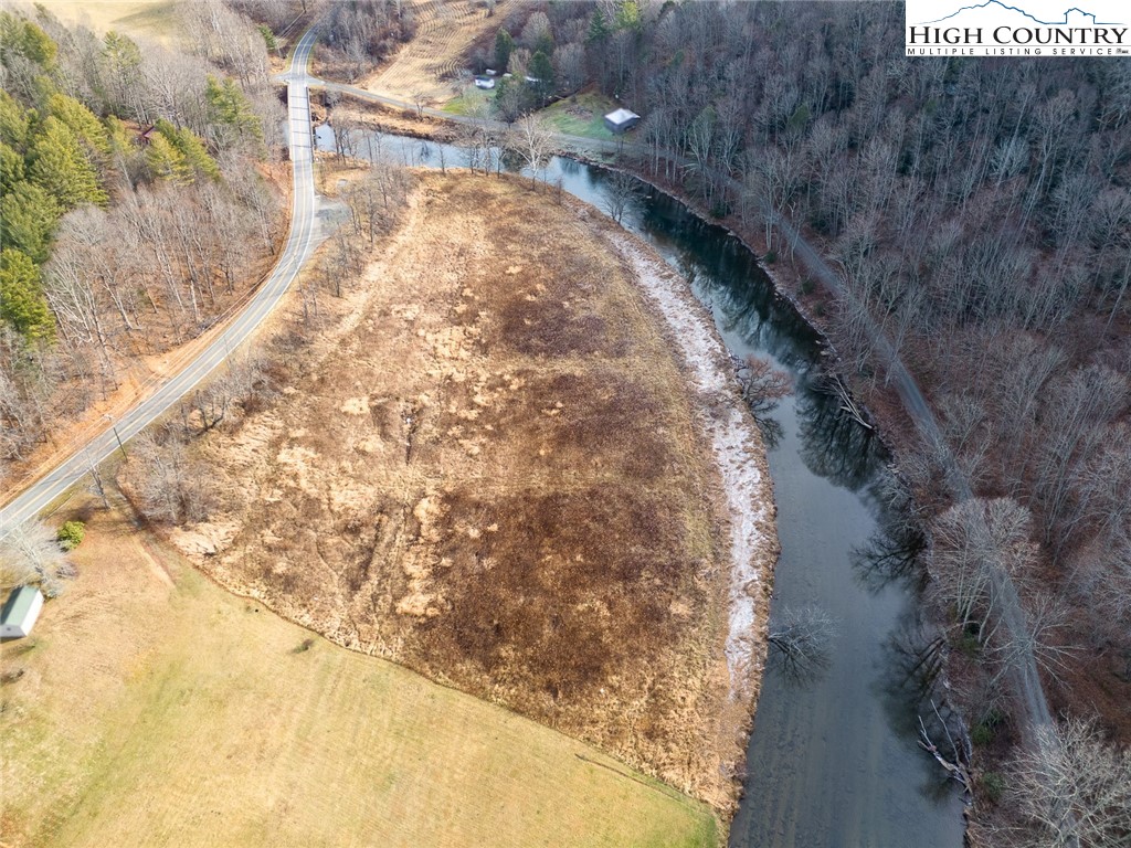 1430 W Deep Ford Road