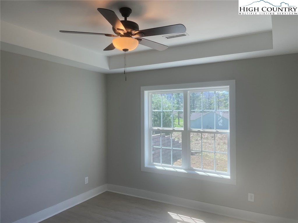 165 W Evergreen Drive