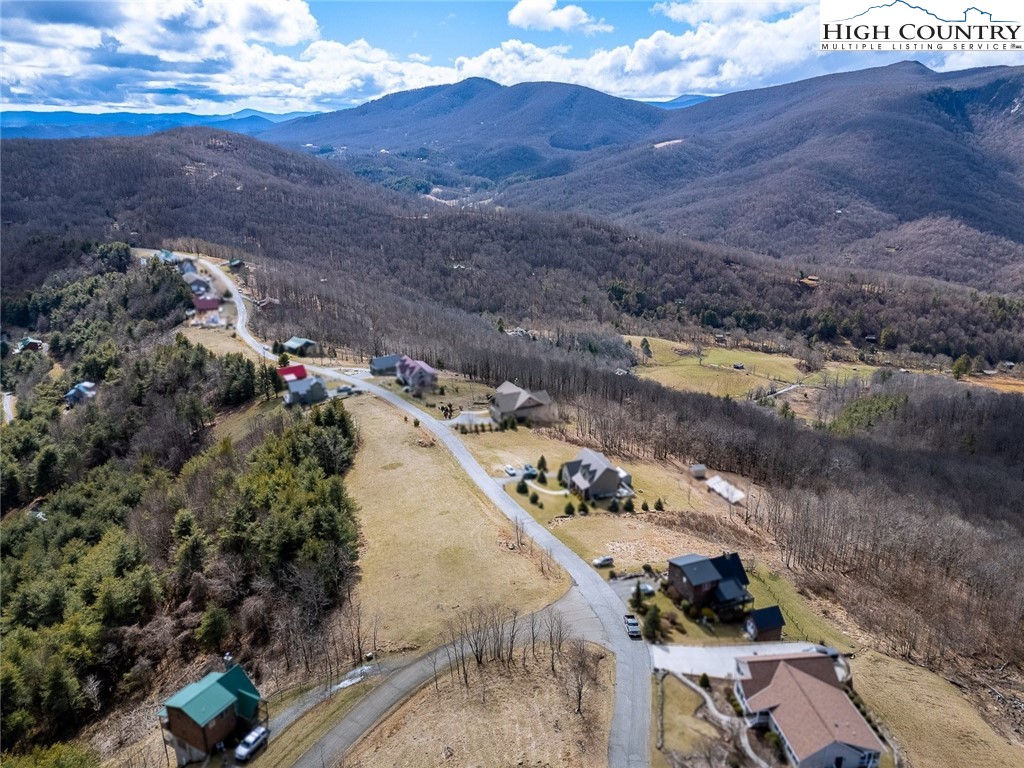 203 and 202 Lauren Lane