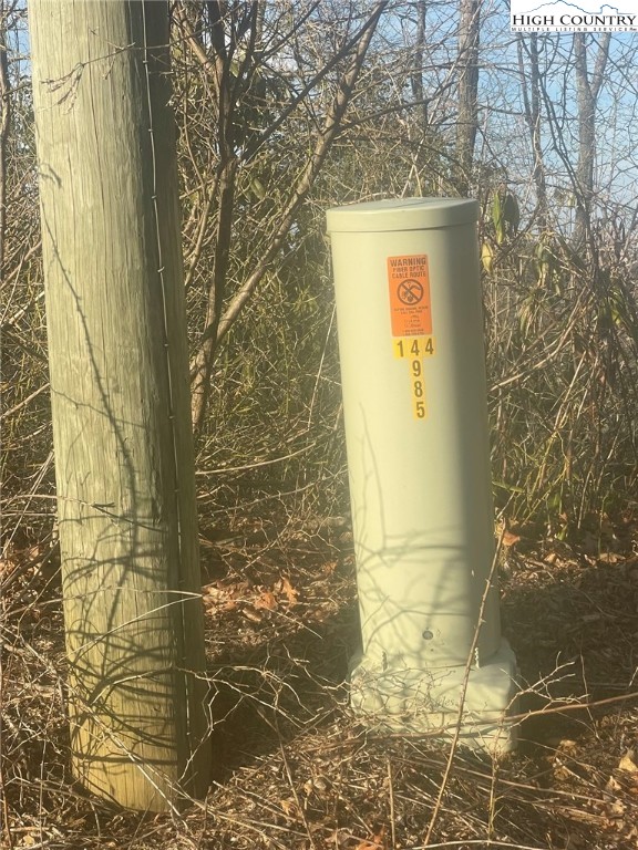 42 Sharpes Mountain Lane