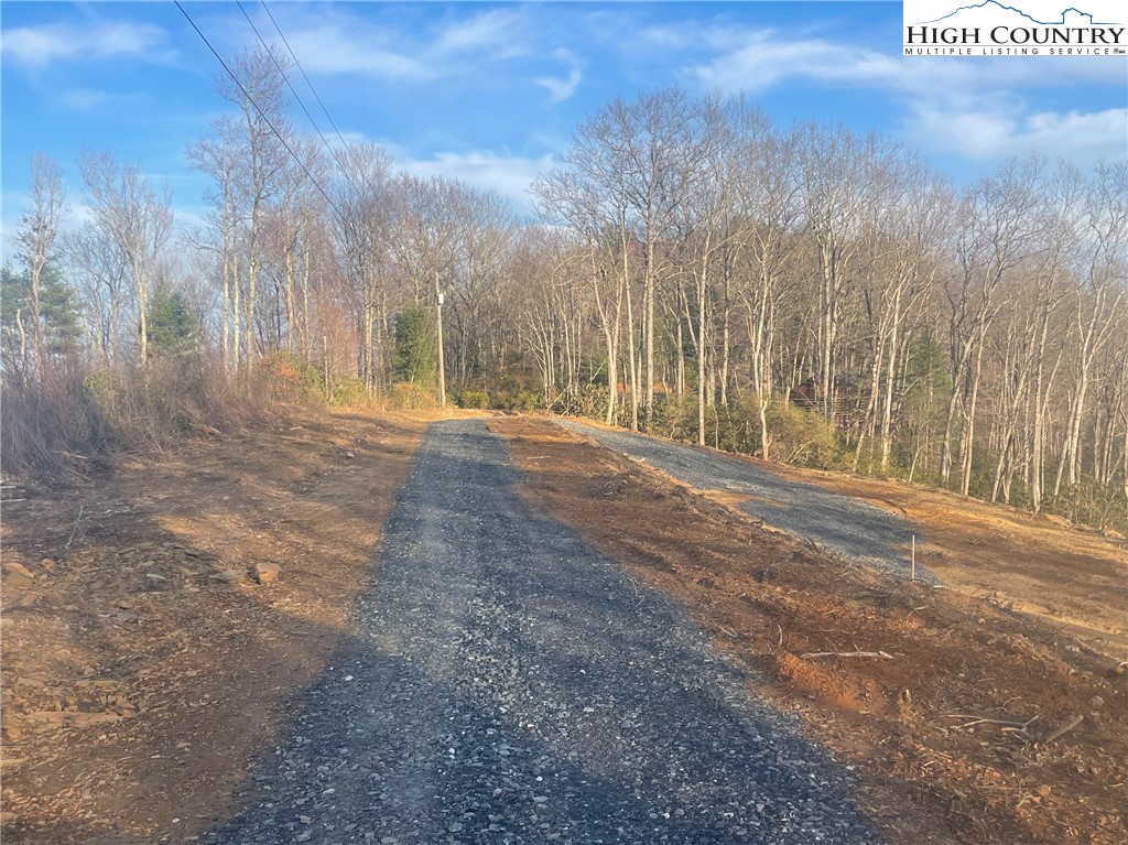 42 Sharpes Mountain Lane