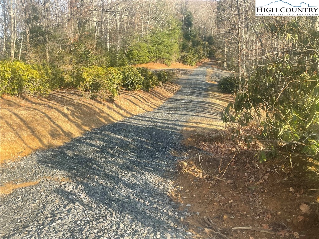 42 Sharpes Mountain Lane