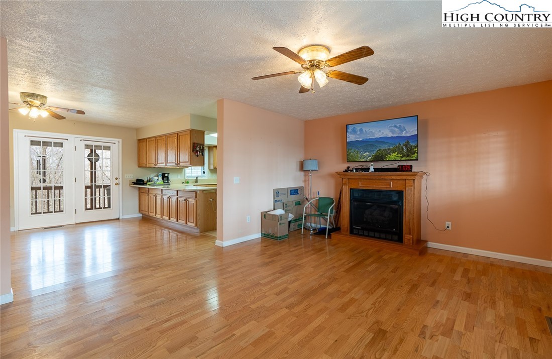 3036 Little Windfall Road