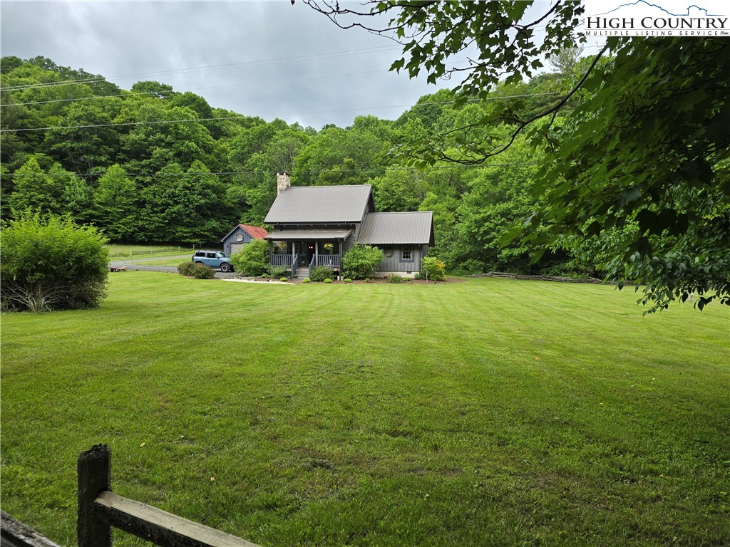 130 Lauren Glen Trail