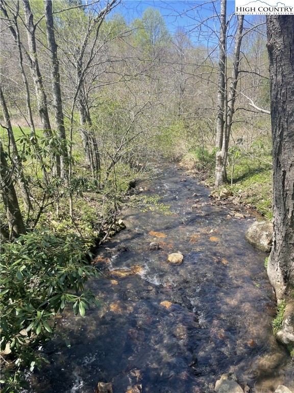 130 Lauren Glen Trail