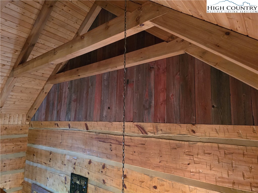 130 Lauren Glen Trail