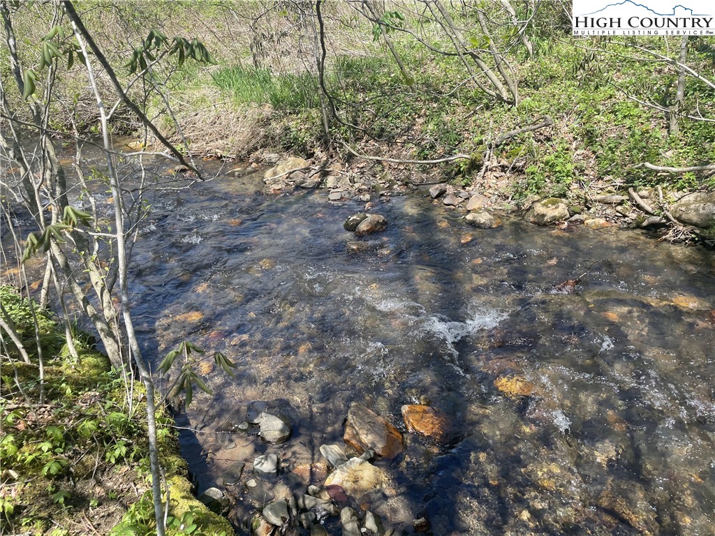 130 Lauren Glen Trail