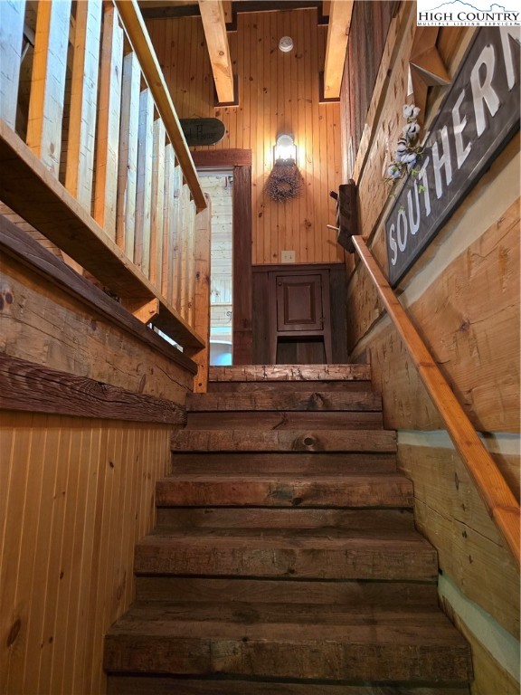 130 Lauren Glen Trail