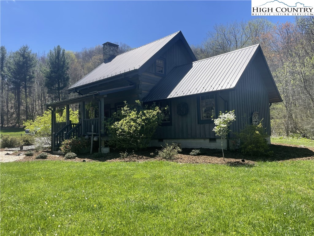 130 Lauren Glen Trail