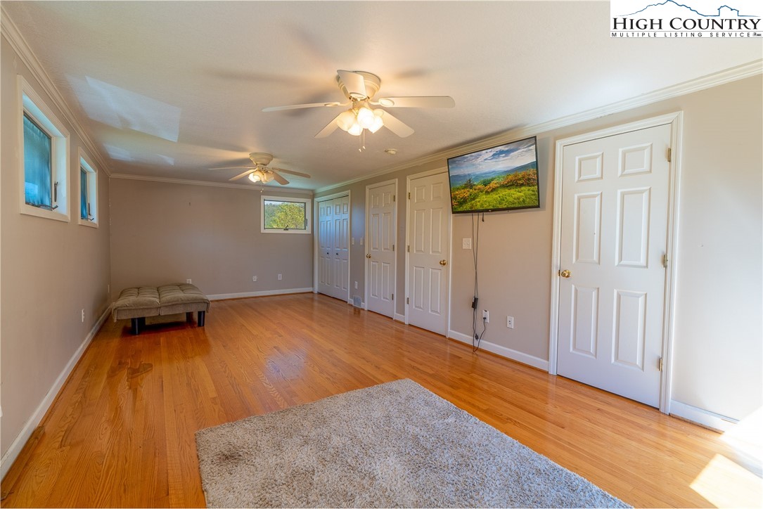 201 E Buck Mountain Road