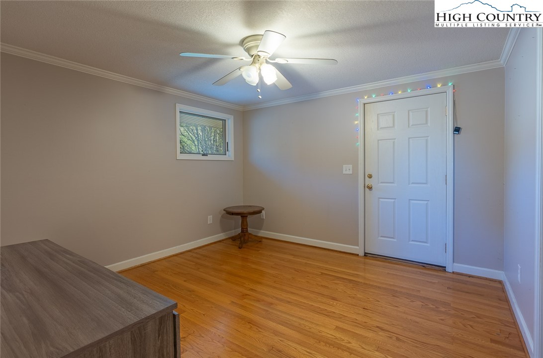 201 E Buck Mountain Road