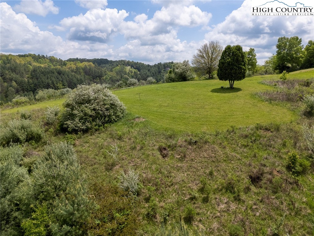 69 Mountain Breeze Court