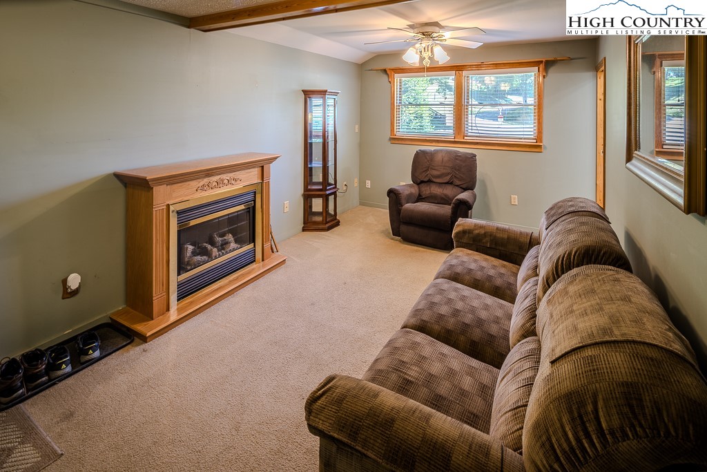 170 Tailor Made Ranch Road