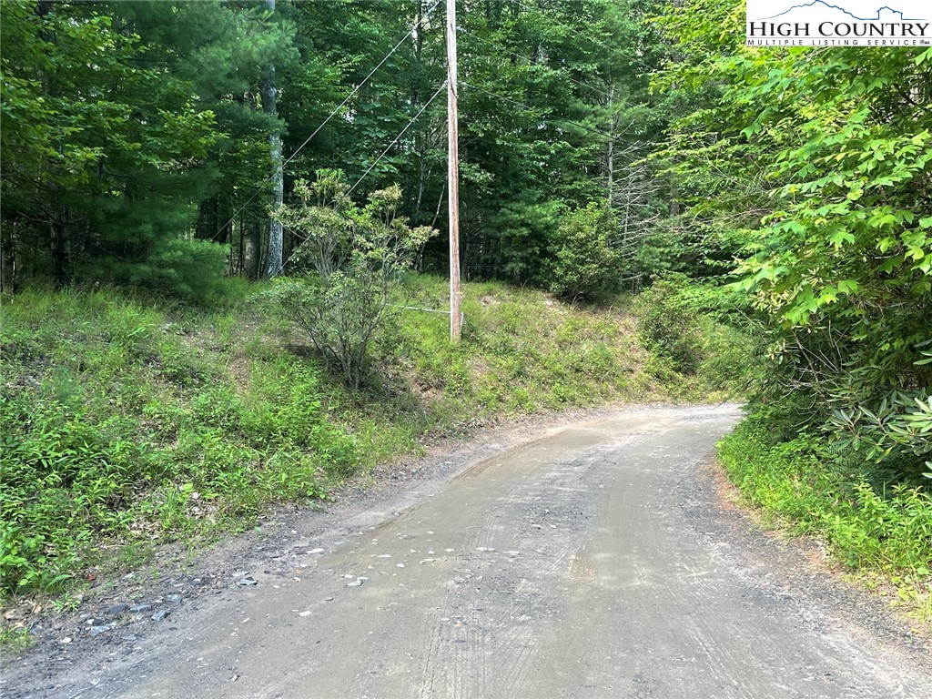 TBD Hickory Ridge Rd and Rendezvous Lane