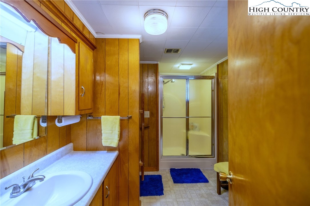 3643A Bare Creek Road