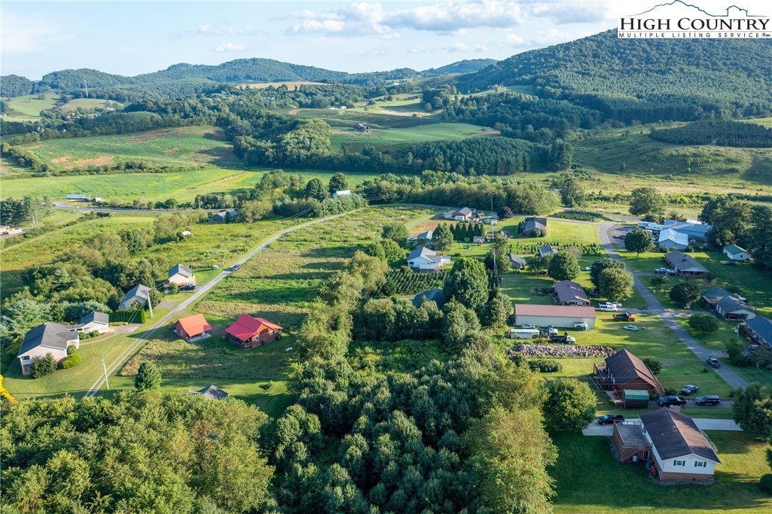 1 Graybeal Calloway Drive