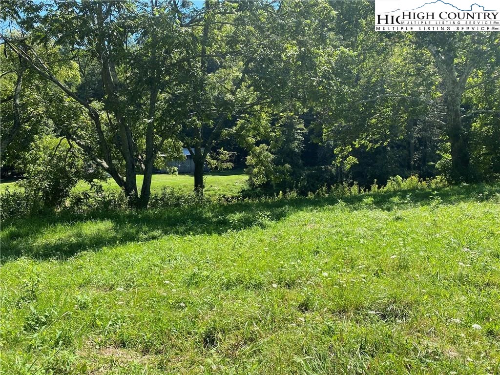 1430 W Deep Ford Road