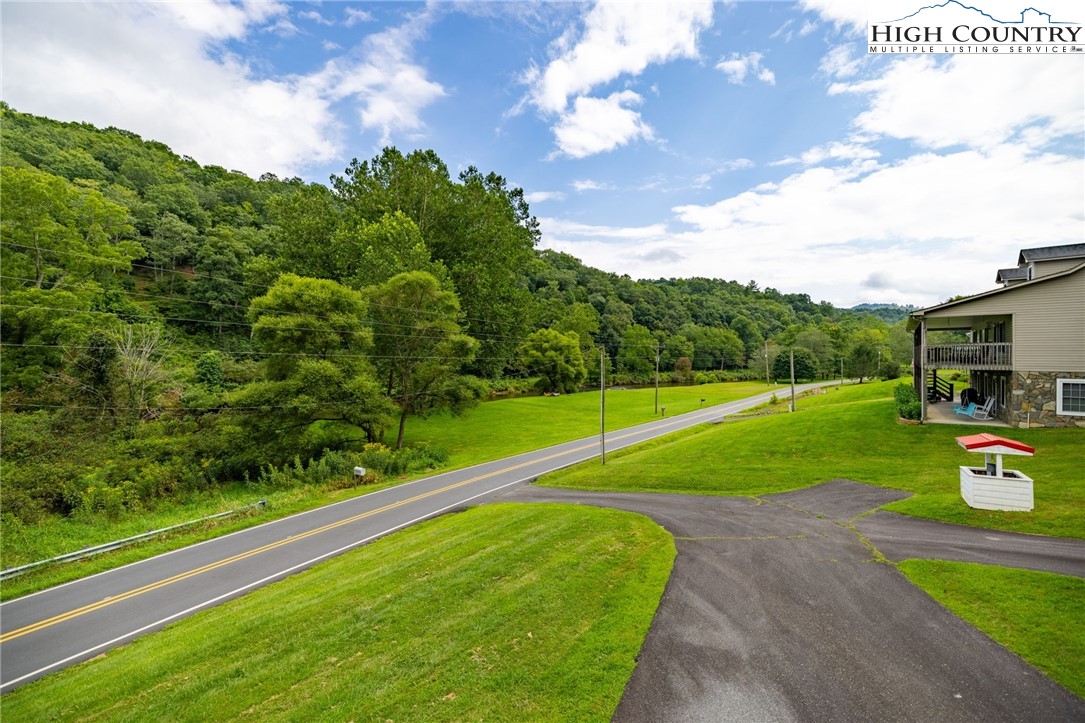 779 Silas Creek Road #17 & 18