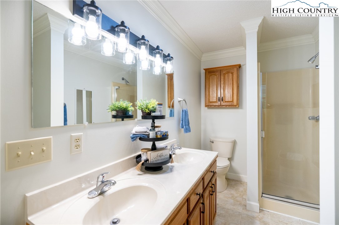 779 Silas Creek Road #17 & 18