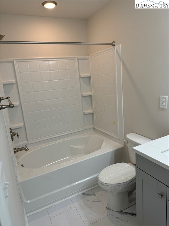 811 Hillcrest Avenue