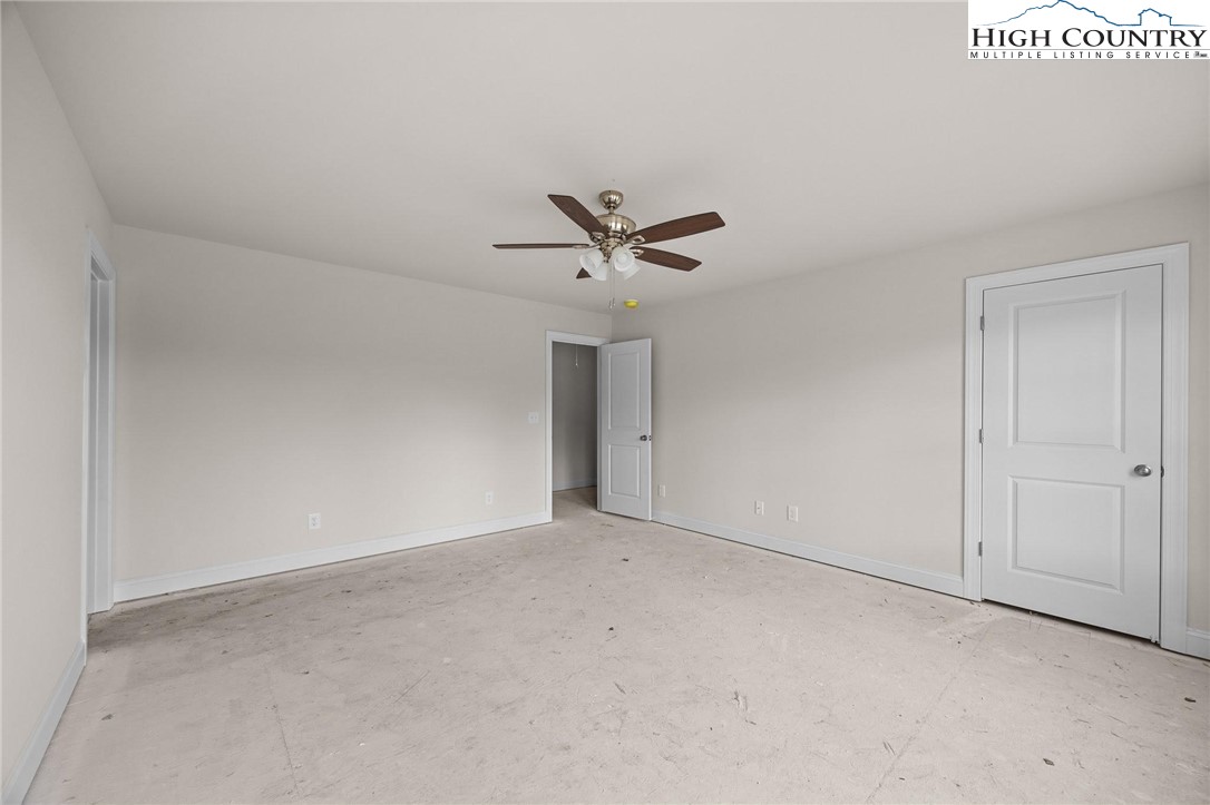 811 Hillcrest Avenue