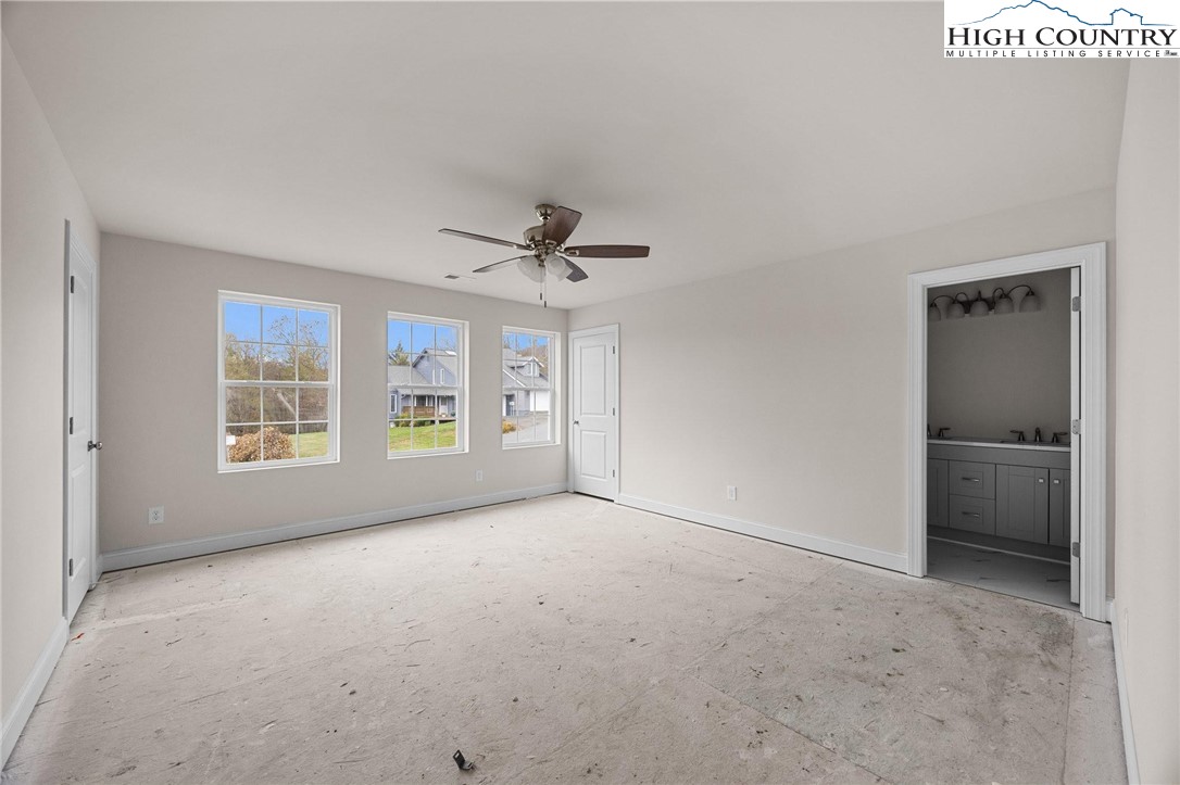 811 Hillcrest Avenue