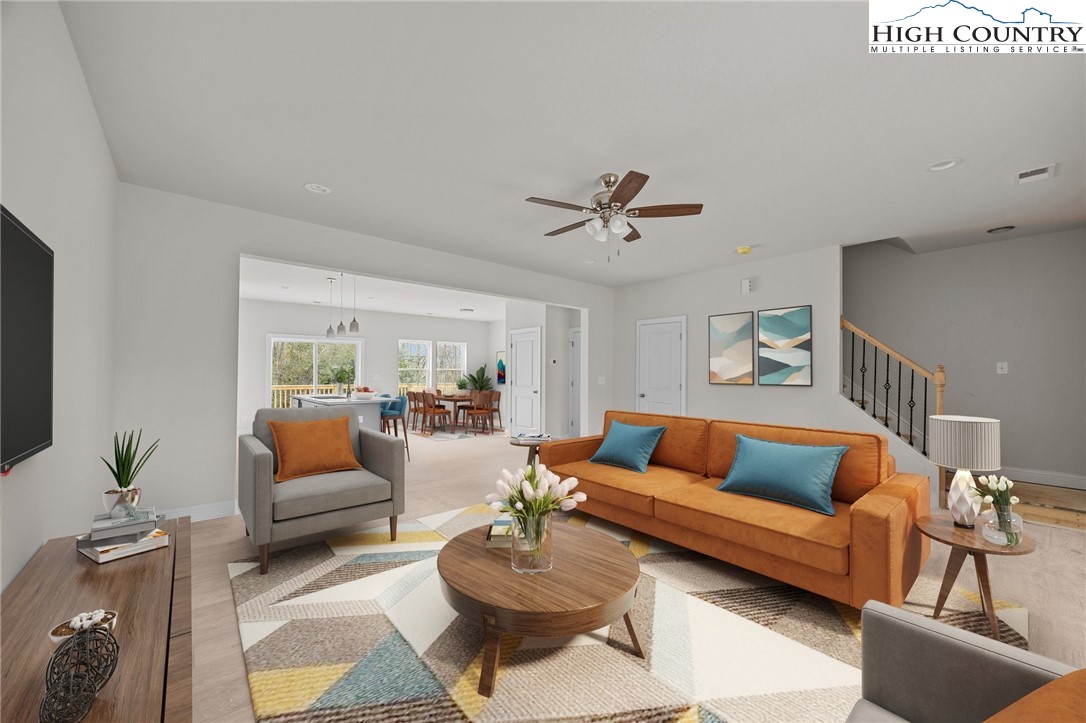 811 Hillcrest Avenue