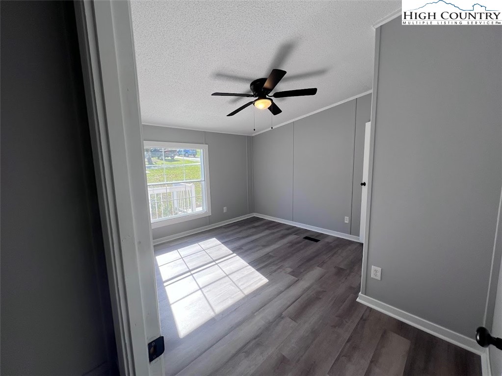 2280 West Buffalo Road